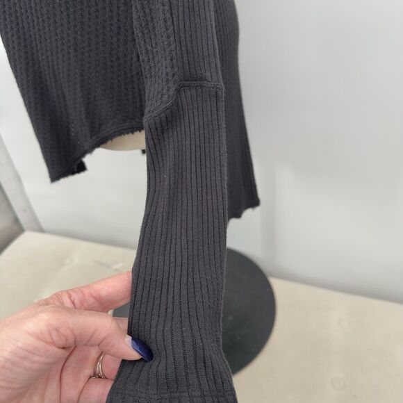 We The Free People Thermal Tunic Small Drippy Kristina Cowl Neck Black High Low - Picture 11 of 12